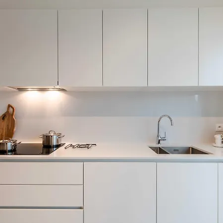 Coastal Elegance: Beachside Retreat With Private Parking Holiday home Ostend