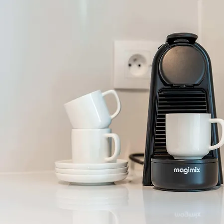 Holiday home Coastal Elegance: Beachside Retreat With Private Parking Ostend