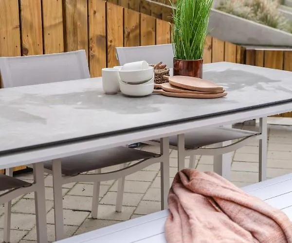 Huswell - New With Parking Near The Ostend