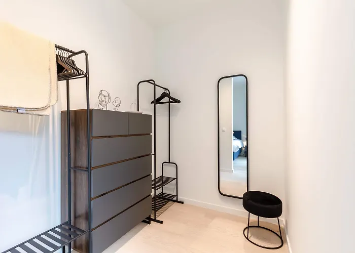 Huswell - New With Parking Near The Ostend